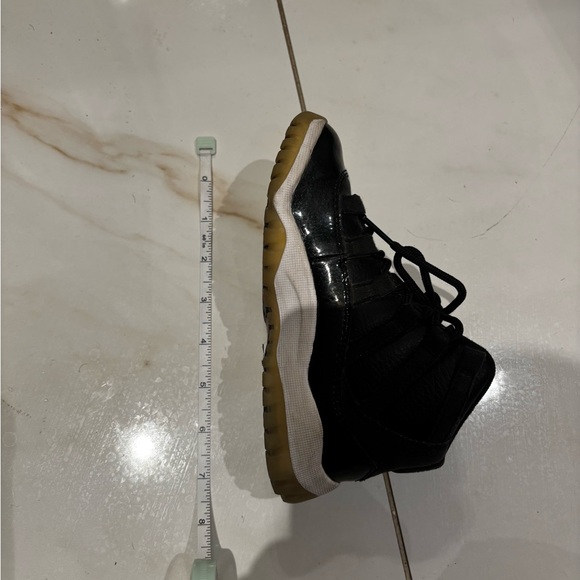 Jordan  Toddler's 11 Retro BP Sneakers Size 11C (Toddler) - Picture 6 of 7